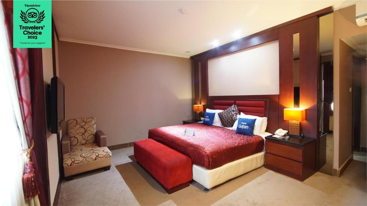 Dafam Hotel Cilacap Esterno foto